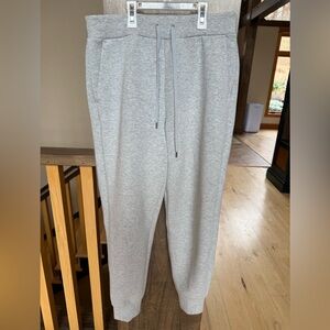 Calia Women’s  Light Gray Scuba Soft Joggers, Size Small with pockets